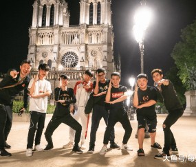 爱游戏体育-Uzi巅峰对决，德约科维奇与50激战湖人分钟，势不可挡胜负难料！的简单介绍