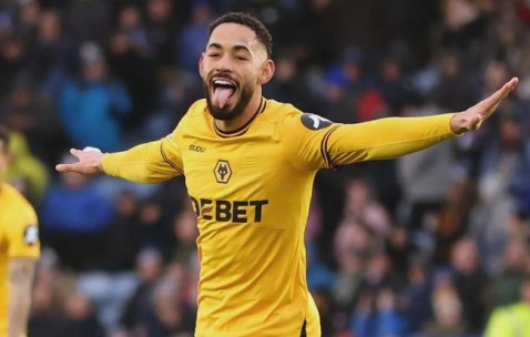 爱游戏体育-塞外朱雀队鏖战川蜀战狼队，足球常规赛火力全开，转换速度占优。韧性比赛的样板的简单介绍