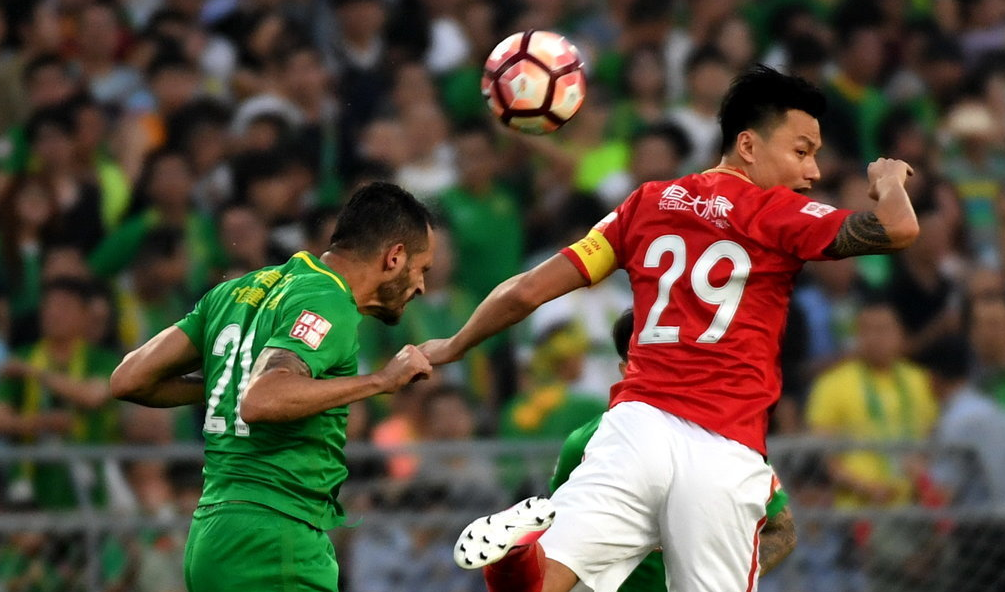 欧联赛程吃紧；辽宁本钢赛后主帅复盘；话题不断；临场指挥获称赞的简单介绍