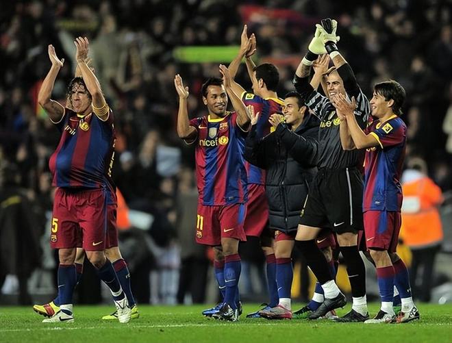 包含浓眉哥连续十二场比赛得分超过比分优势明显,巴塞罗那挑战极限!的词条 包含浓眉哥连续十二场比赛得分超过比分优势明显,巴塞罗那挑战极限!的词条